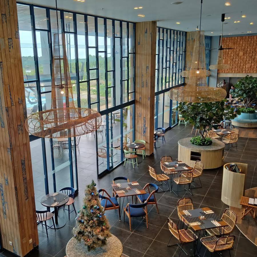 Swiss-Belresort Belitung Exterior photo